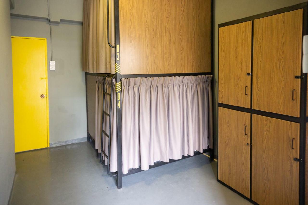 Traveller Bunker 1 Hostel